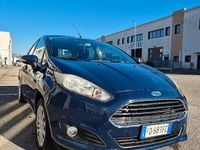 Usata Ford Fiesta 75 CV (55 kW) 2016 Blu Berlina