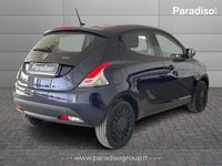 Usata Lancia Ypsilon 69 CV (50 kW) 2021 Blu Utilitaria