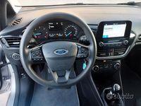 Usata Ford Fiesta 86 CV (63 kW) 2018 Grigio Utilitaria