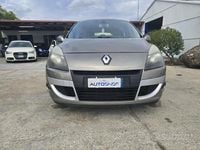 Usata Renault Scénic III Luxe 110 CV (80 kW) 2010 Marrone Monovolume