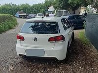 Usata VW Golf VI 122 CV (89 kW) 2010 Bianco Utilitaria
