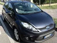 Usata Ford Fiesta 82 CV (60 kW) 2009 Berlina
