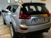 Käytetty Peugeot 4007 156 HP (114 kW) 2008 Harmaa Katumaasturi