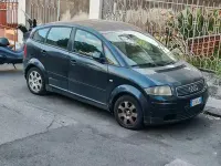 Usata Audi A2 75 CV (55 kW) 2004 Bluazzurro Utilitaria