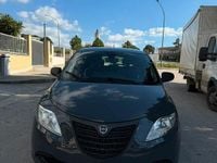 Usata Lancia Ypsilon 95 CV (69 kW) 2014 Grigio Utilitaria