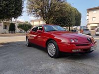 Usata Alfa Romeo GTV Lusso 150 CV (110 kW) 1996 Coupé