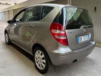 Usata Mercedes A180 Elegance 109 CV (80 kW) 2006 Grigio Berlina