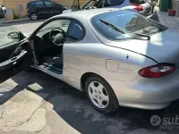 Usata Hyundai Coupé 116 CV (85 kW) 1999 Grigio Coupé