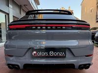 Usata Porsche Cayenne Coupe Sport 305 CV (224 kW) 2024 Grigio Coupé