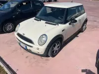 Usata Mini One D 88 CV (64 kW) 2006 Bianco Utilitaria