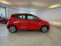 Usata Hyundai i10 65 CV (47 kW) 2021 Beige pyrite Utilitaria