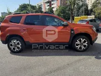 Usata Dacia Duster Journey 101 CV (74 kW) 2023 Arancione SUV