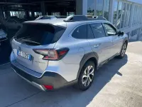 Usata Subaru Outback Premium 169 CV (124 kW) 2021 Argento Station wagon