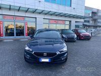 Käytetty Seat Leon Style 131 HP (96 kW) 2022 Harmaa Sedan
