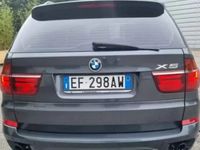 Usata BMW X5 245 CV (180 kW) 2011 Grigio SUV
