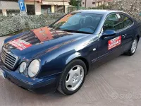 Begagnad Mercedes CLK200 Elegance 192 HK (141 kW) 1999 Blå Sportkupé