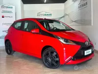 Usata Toyota Aygo X-clusiv 69 CV (50 kW) 2015 Rosso Utilitaria