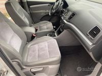 Usata VW Sharan 140 CV (102 kW) 2011 Grigio Monovolume
