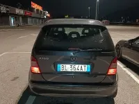 Usata Mercedes A160 102 CV (75 kW) 2000 Grigio Berlina