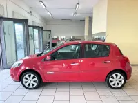 Usata Renault Clio II Luxe 105 CV (77 kW) 2010 Rosso Berlina