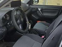 Usata Toyota RAV4 116 CV (85 kW) 2003 Argento SUV