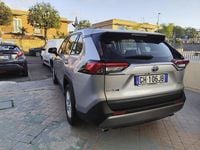 Second-hand Toyota RAV4 Hybrid Business Edition 178 CP (130 kW) 2021 Argintiu SUV