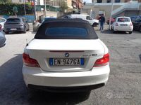 Usata BMW 118 Cabriolet 143 CV (105 kW) 2012 Bianco Cabrio