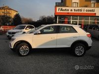 Usata VW T-Roc Life 150 CV (110 kW) 2022 Bianco SUV