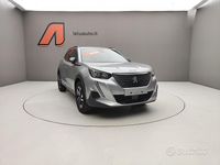 Nuova Peugeot 2008 Allure 131 CV (96 kW) 2025 Grigio SUV