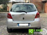 usata Toyota Yaris 1.0 5 porte usato