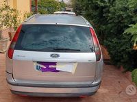 Usata Ford Focus 90 CV (66 kW) 2008 Grigio Station wagon