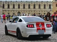 Usata Ford Mustang 210 CV (154 kW) 2009 Bianco Coupé