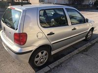 Usata VW Polo Comfortline 60 CV (44 kW) 2000 Argento Berlina