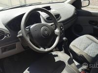 Usata Renault Clio III 86 CV (63 kW) 2006 Grigio Berlina
