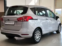 Usata Ford B-MAX 75 CV (55 kW) 2016 Grigio Monovolume