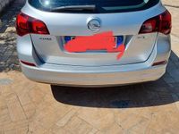 Usata Opel Astra Sport 110 CV (80 kW) 2012 Station wagon