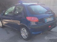 Usata Peugeot 206 60 CV (44 kW) 2002 Blu Utilitaria
