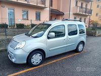 Usata Renault Kangoo 90 CV (66 kW) 2012 Grigio Monovolume