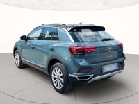Usata VW T-Roc Style 116 CV (85 kW) 2025 Petroleum blue metallizzato ne SUV
