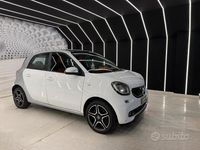 Usata Smart ForFour Passion 70 CV (51 kW) 2015 Bianco Utilitaria