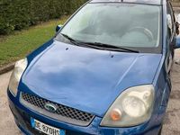 Usata Ford Fiesta 68 CV (50 kW) 2007 Blu Utilitaria