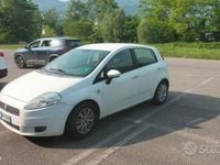 Usata Fiat Punto 60 CV (44 kW) 2007 Bianco Utilitaria