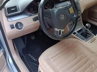 Usata VW Passat 105 CV (77 kW) 2012 Grigio Station wagon