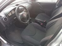 Usata Rover 25 75 CV (55 kW) 2005 Argento Utilitaria