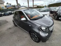 Usata Smart ForFour 71 CV (52 kW) 2015 Grigio Utilitaria