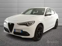 Usata Alfa Romeo Stelvio Veloce 209 CV (153 kW) 2021 Bianco SUV