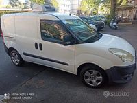 Usata Fiat Doblò 90 CV (66 kW) 2010 Bianco Monovolume