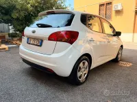 Usata Kia Venga 90 CV (66 kW) 2013 Bianco Utilitaria