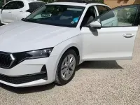 Usata Skoda Octavia 115 CV (84 kW) 2025 Bianco Station wagon