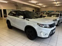 Usata Suzuki Vitara 140 CV (102 kW) 2016 Bianco tetto nero SUV